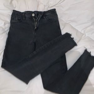 Brandy Melville skinny jeans